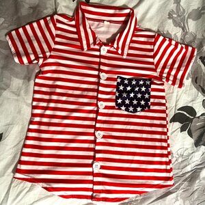 Boys 
Size 7/8 
Worn only for pictures
Bought at online Boutique